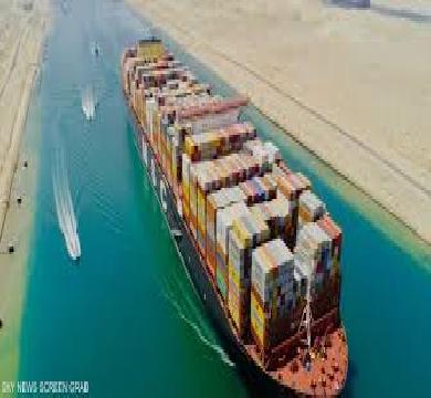ميرسك الدنماركية تعلن ان "قناة السويس" محور الوصل بين الشرق الأوسط والولايات المتحدة 